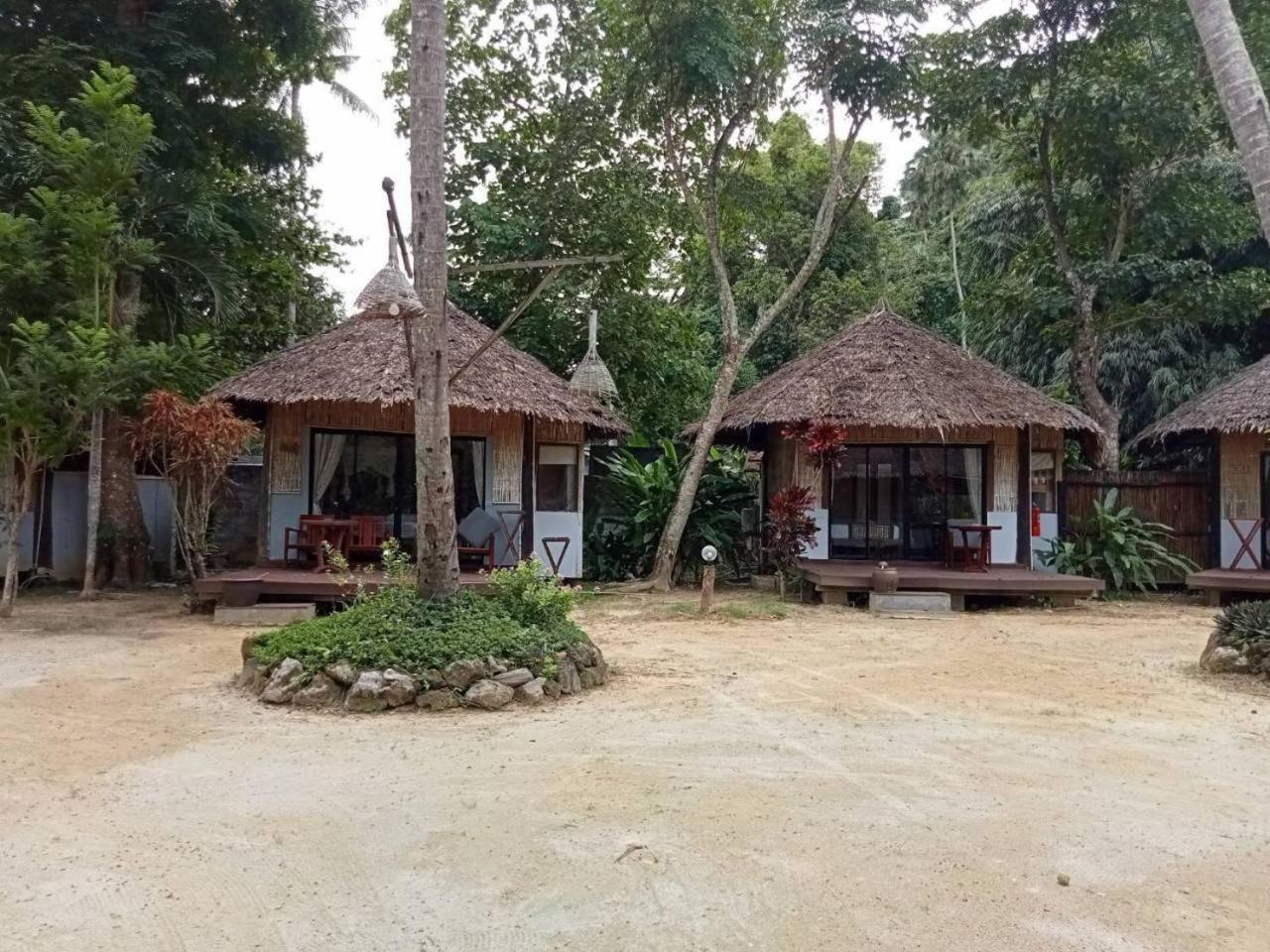 Thapwarin Resort - Green Hotel Ко-Нгай Номер фото